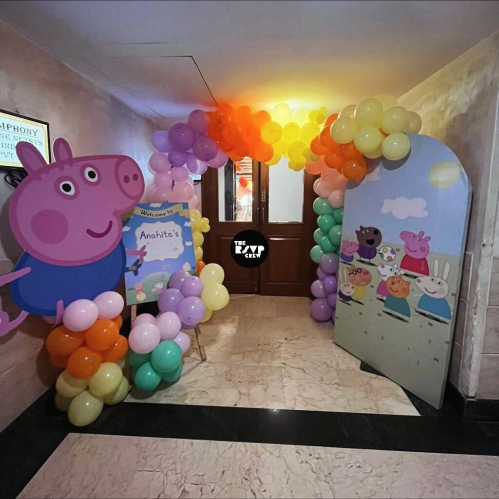 Instagram post from thersvpcrew. This post is in position 6.